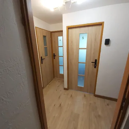 2050 Zwyciestwa 23 - Tanie - Samodzielne Zameldowanie - Self Check In * Poznań