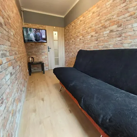 2050 Zwyciestwa 23 - Tanie - Samodzielne Zameldowanie - Self Check In Poznań